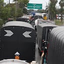 Paro camionero en los diferentes ingresos a Cali.( Puente del Comercio, Juanchito y Céncar.)fotos José Guzmán)