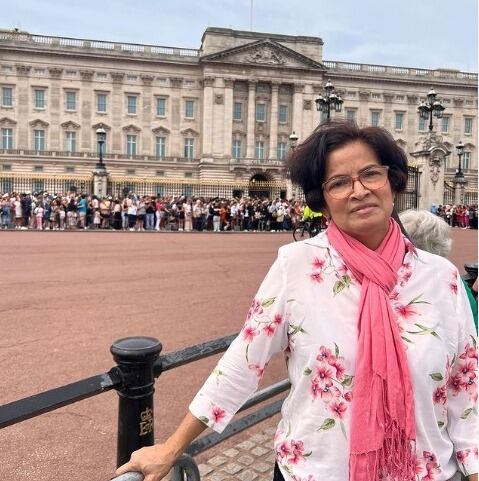 Luz Marina Contreras Vargas tiene 63 años y viajó con su esposo y sus dos hijos a Portugal a conocer el Santuario de la Virgen de Fátima