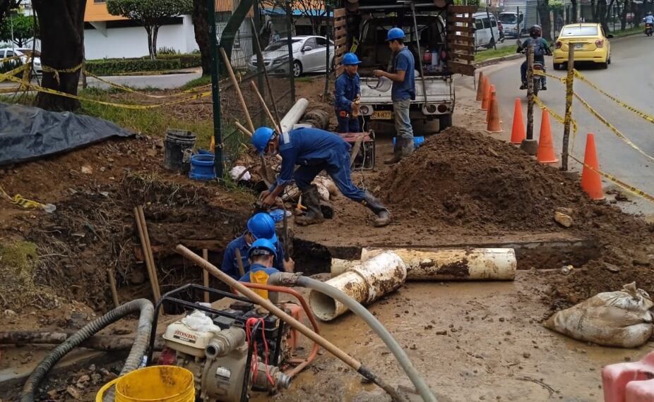 La suspensión obedece a un daño en tubo matriz.