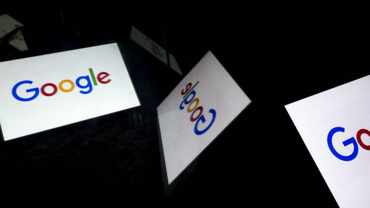 "Estamos observando de cerca a Google", afirmó el mandatario. LIONEL BONAVENTURE / AFP