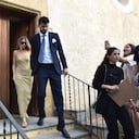 Pique y Clara Chia en la boda del hermano del exfutbolista.