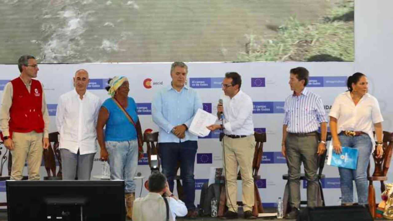 La meta global del gobierno es llegar a más 36.000 familias campesinas con este proyecto. Foto: Ministerio de Agricultura