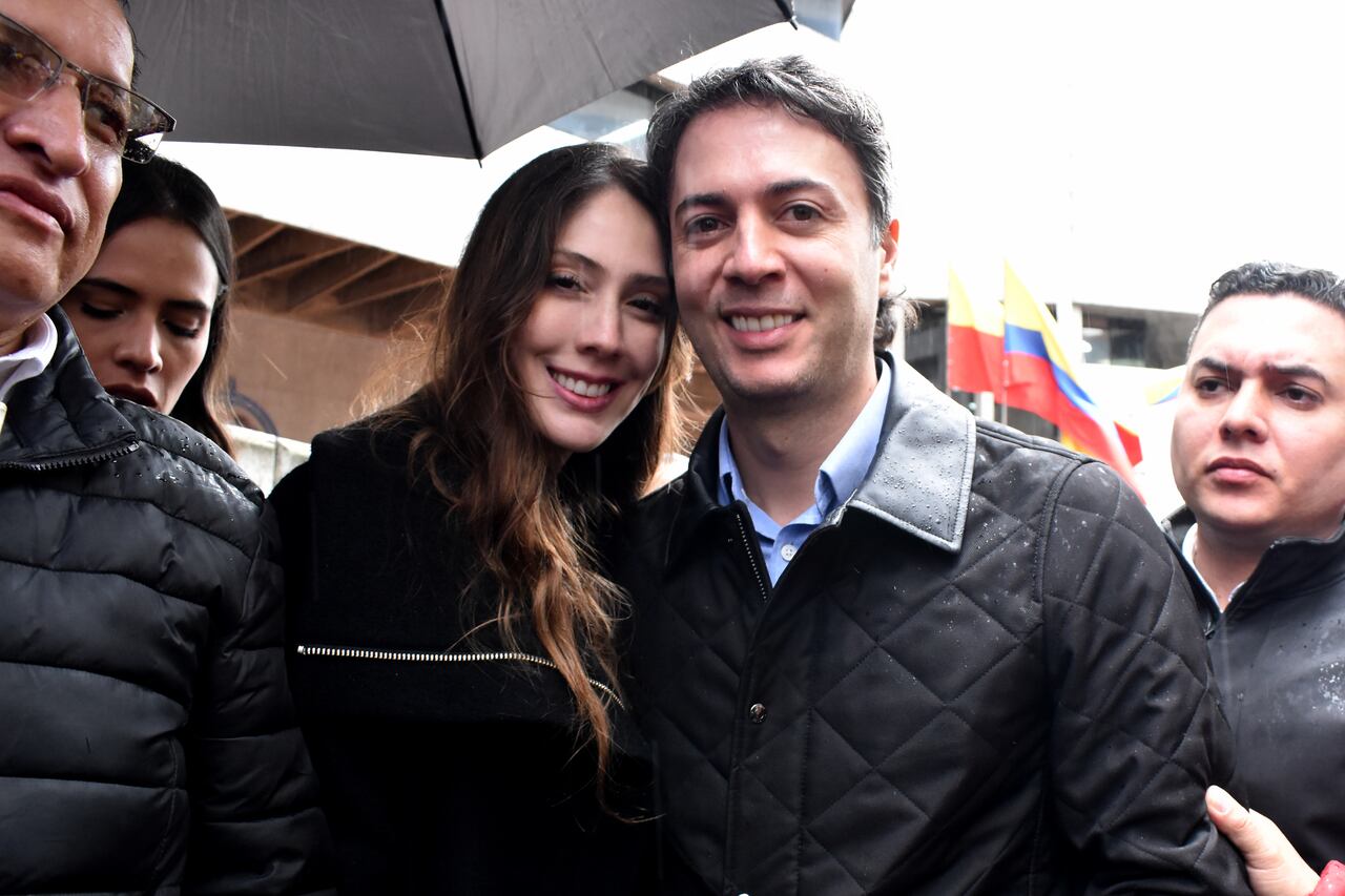 Daniel Quintero y su esposa, Diana Osorio.