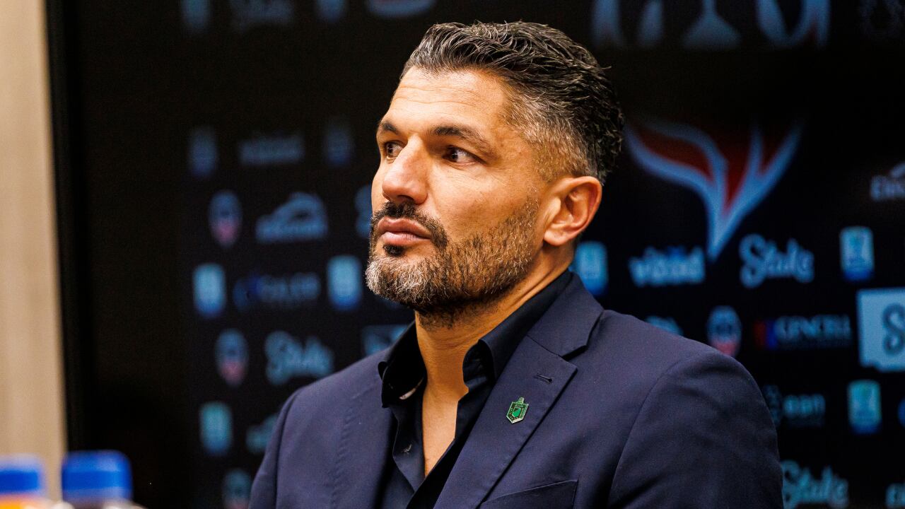 Javier Gandolfi cuando aún dirigía a Atlético Nacional.