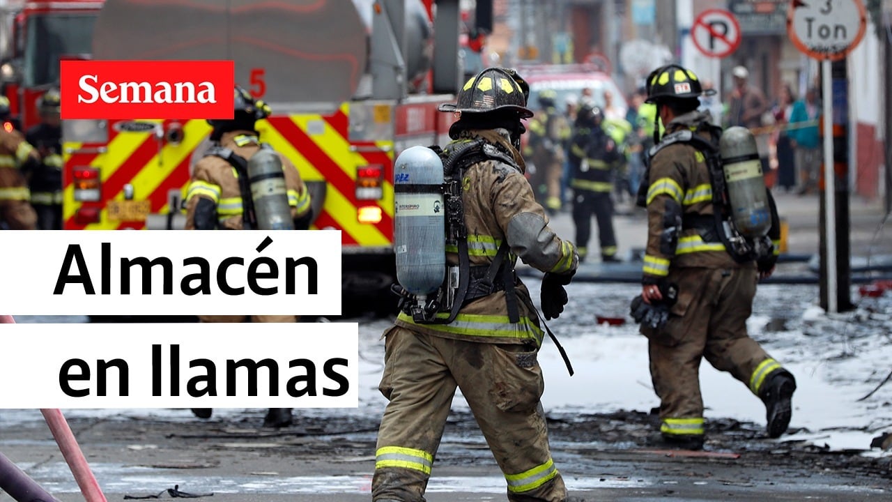 Se desconocen aún las causas del incendio de un almacén en el centro de Barranquilla