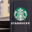 Una tienda de Starbucks en Europa