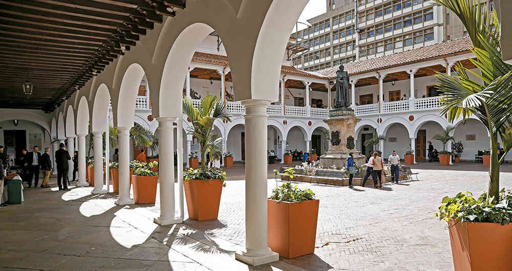 Como es costumbre, la Universidad del Rosario entregó el Premio a Empresario del Año.