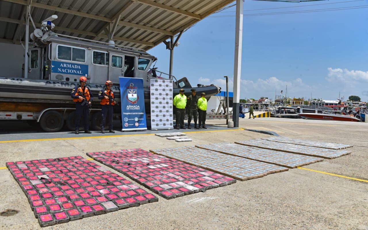 Golpe al narcotráfico en el Golfo de Morrosquillo: incautan 800 kilos de cocaína avaluada en más de 26 millones de dólares