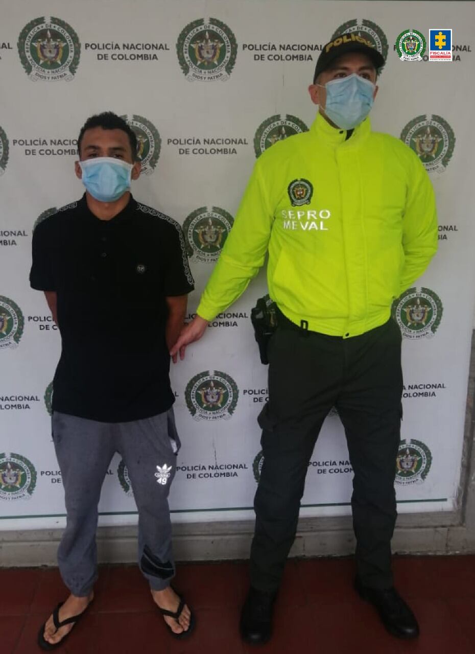 La Fiscalía capturó y judicializó a los integrantes de una organización criminal que extorsionaba a personas que estaban detenidos en Medellín.