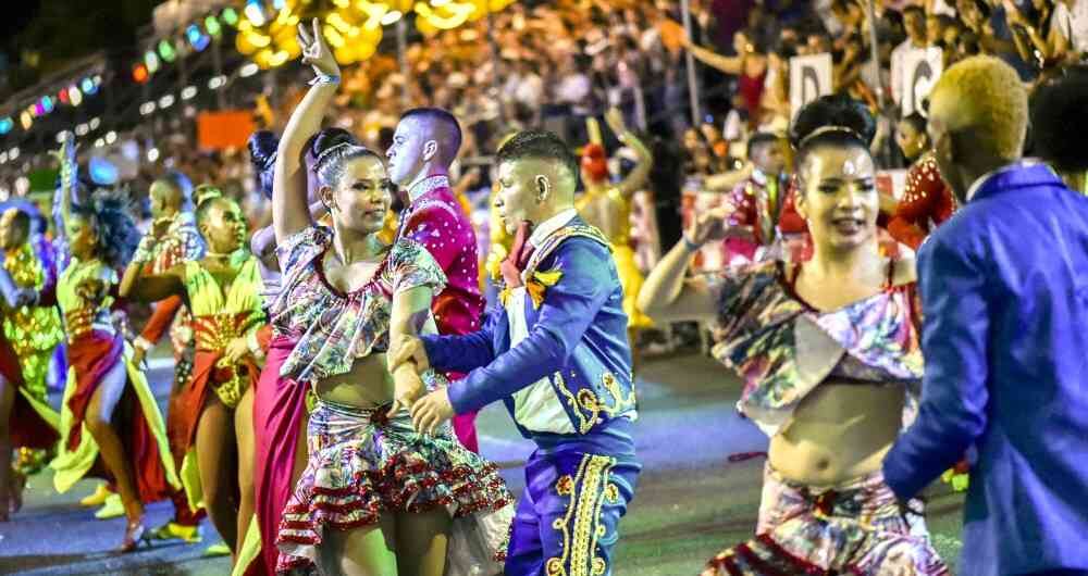 En Cali está encendido el debate de si para la tradicional feria que se realiza en diciembre se deberá exigir el carné de vacunación. 