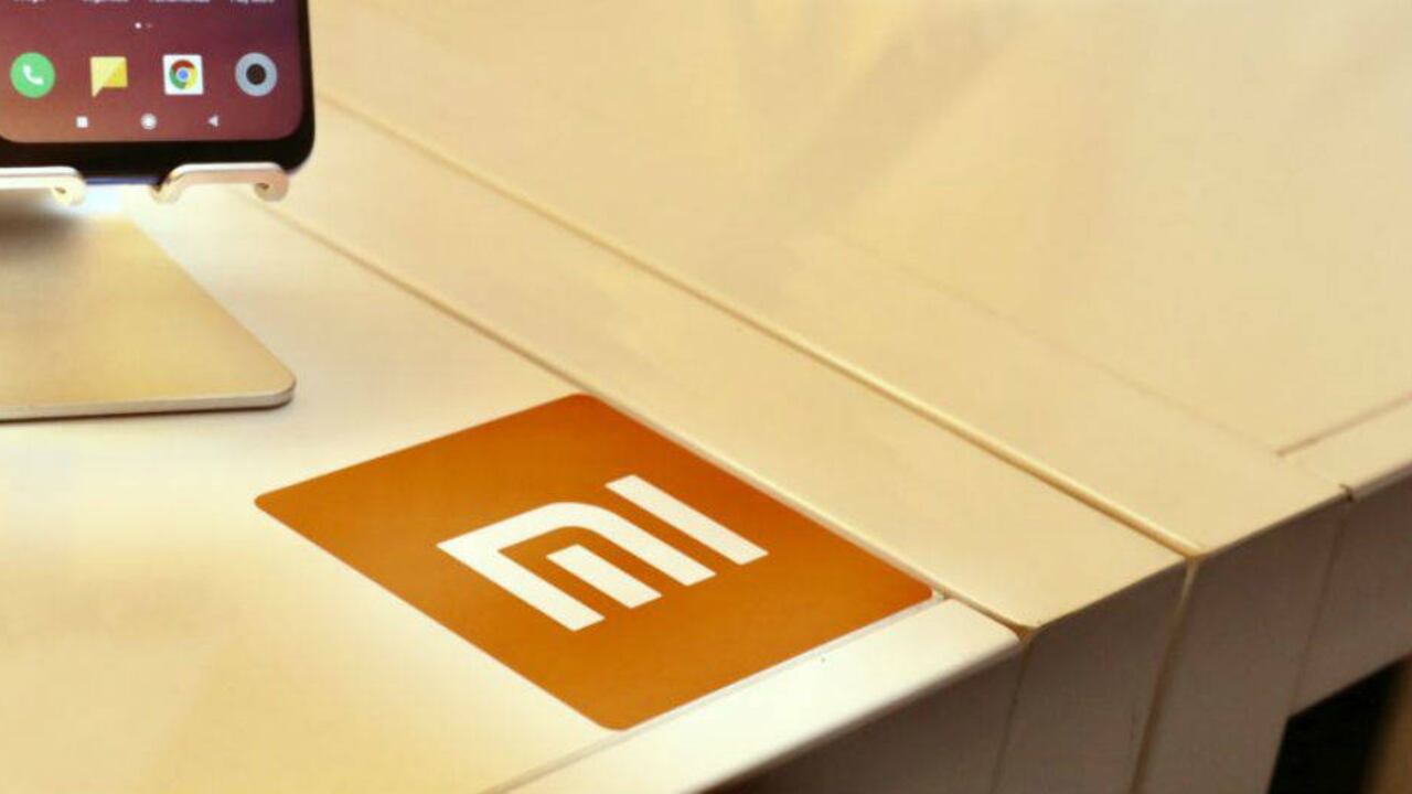 Aunque poco se conoce del diseño, el portal hizo un boceto en el que se evidencia que la célula fotovoltaica sería lo suficientemente delgada para no afectar el tamaño del aparato. Xiaomi.com