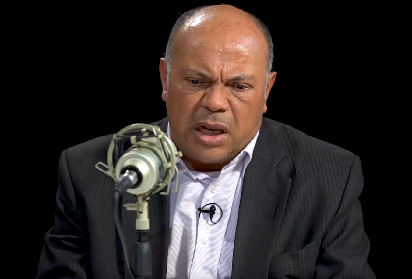 Luis Alonso Colmenares revela que mayo y octubre son los meses que quisiera eliminar del calendario por los recuerdos que le traen.