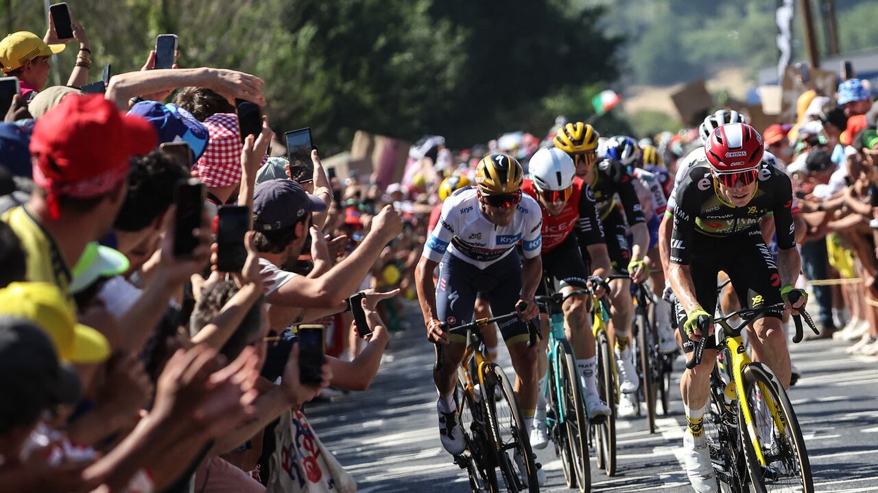 Remco Evenepoel lucha por recuperar sus fuerzas en el Tour de Francia 2025