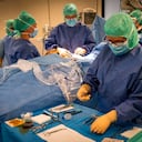 La mujer se sometió a una cirugía que duró 4 horas