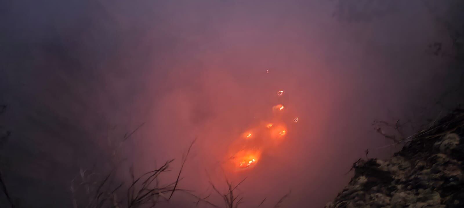 Hasta el momento no se registran muertos o heridos por la conflagración.