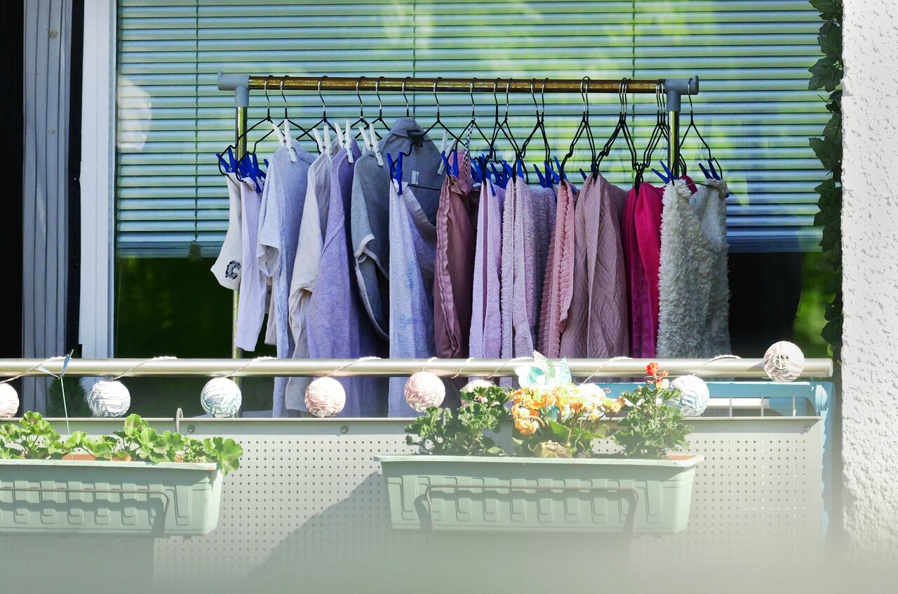 Los trucos caseros le pueden ayudar a secar la ropa mucho más fácil