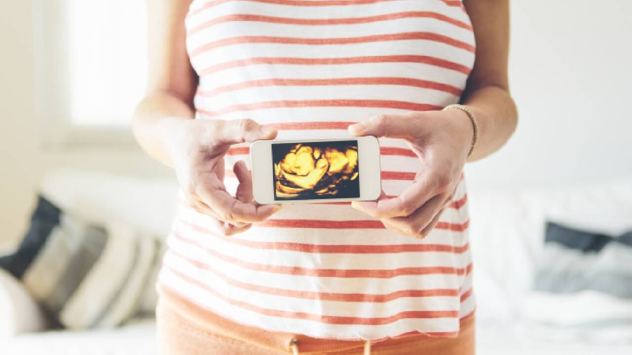 Expertos afirman que hierbas y suplementos pueden ayudar a mejorar la fertilidad, pero no hay estudios contundentes sobre este tema. Foto: Getty images.