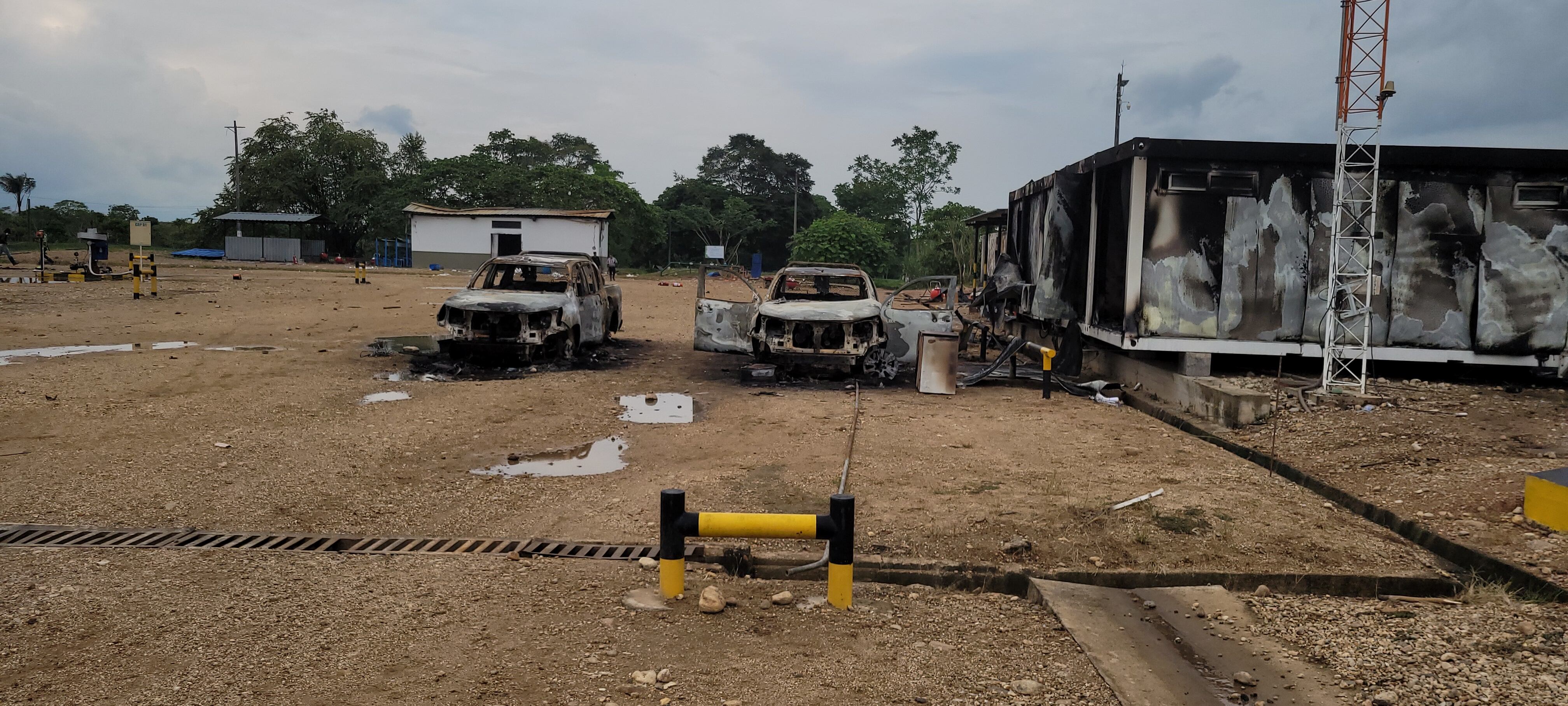 petrolera Emerald Energy destruida