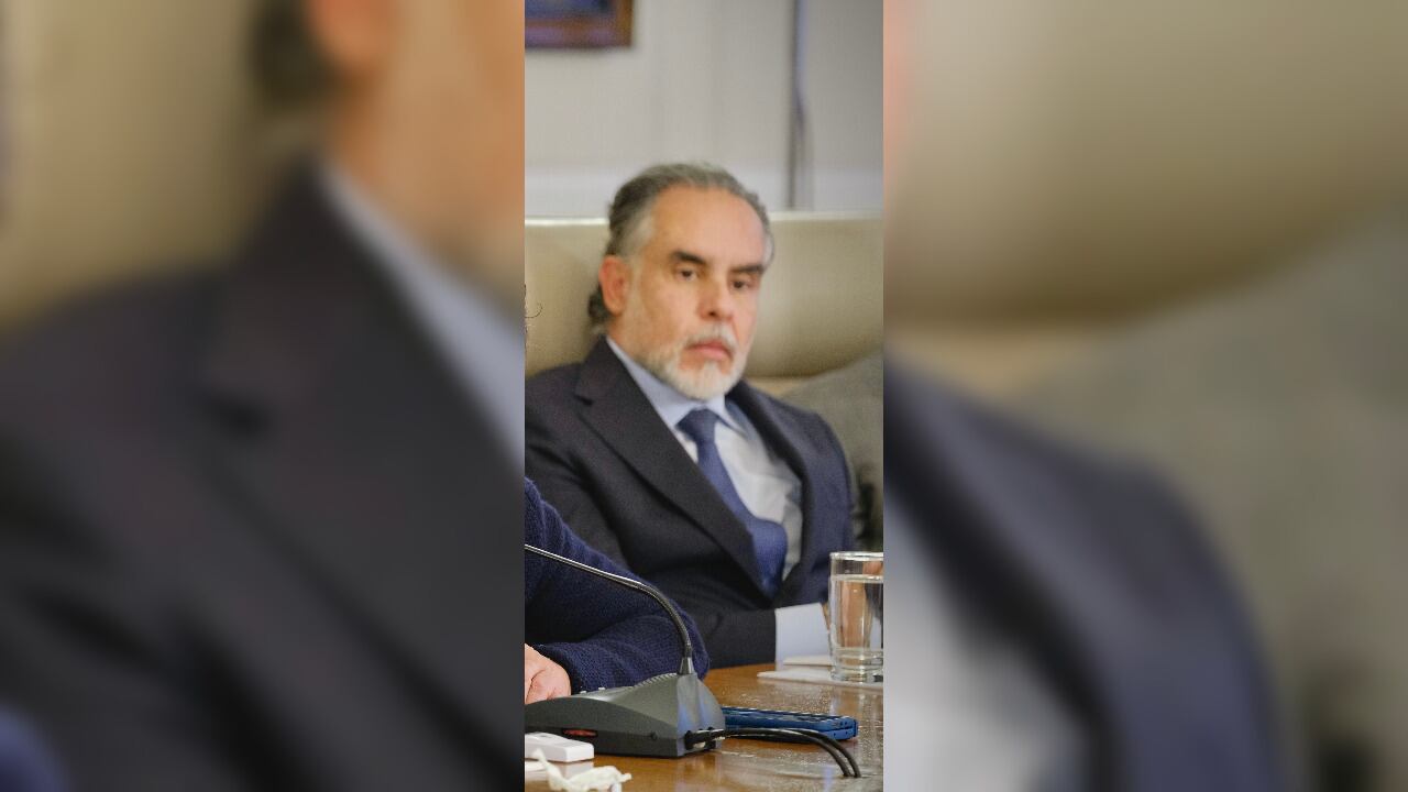 Armando Benedetti, ministro del Interior y entonces jefe de despacho, en el consejo de ministros del 4 de febrero en Bogotá