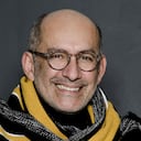 “Hacer ropa para televisión o moda es un acto de responsabilidad”: Diego Guarnizo, diseñador de moda