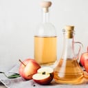 Es de vital importancia hacer hincapié en que el consumo de vinagre de manzana debe ser autorizado por un profesional de la salud, dado que hay personas que son alérgicas y no lo saben.