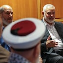 Israel, Estados Unidos y Qatar, que media con Hamás, llevan semanas negociando una liberación de rehenes que iría acompañada de un cese el fuego en Gaza y la entrada de más ayuda humanitaria. (Photo by Ali Allouch ATPImages/Getty Images)