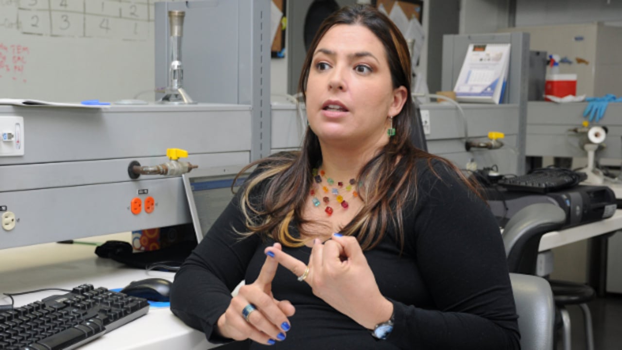 Susana Caballero ha emprendido una ardua lucha por conseguir las licencias del estado para realizar investigaciones en el país.