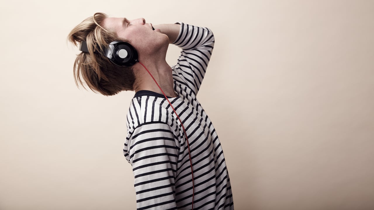 La música es creada para ser pegadiza y repetirse en bucle en el cerebro