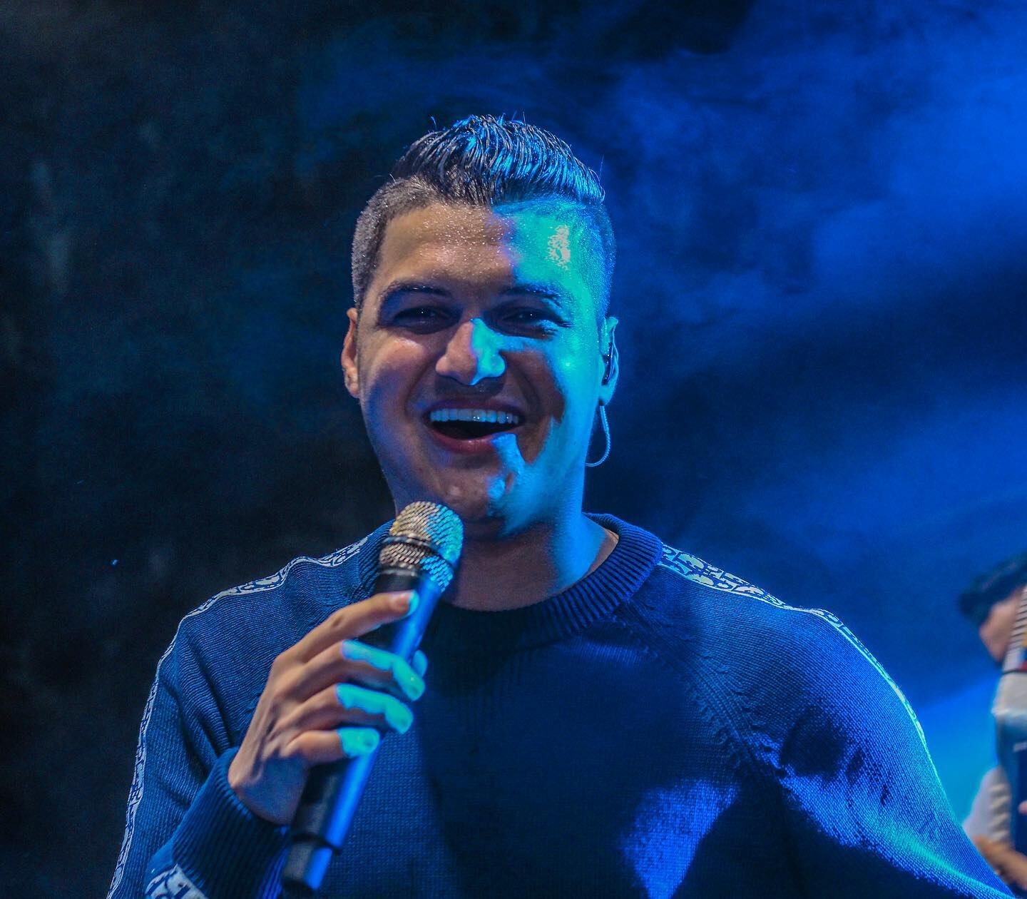 Élder Dayán en concierto.