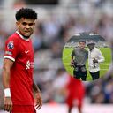 Luis Díaz compartió con el 'Tino' Asprilla tras un juego de Premier League