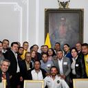 Ministro del Interior celebra acuerdo para revisar tarifa diferencial en el combustible para gremio de taxistas.