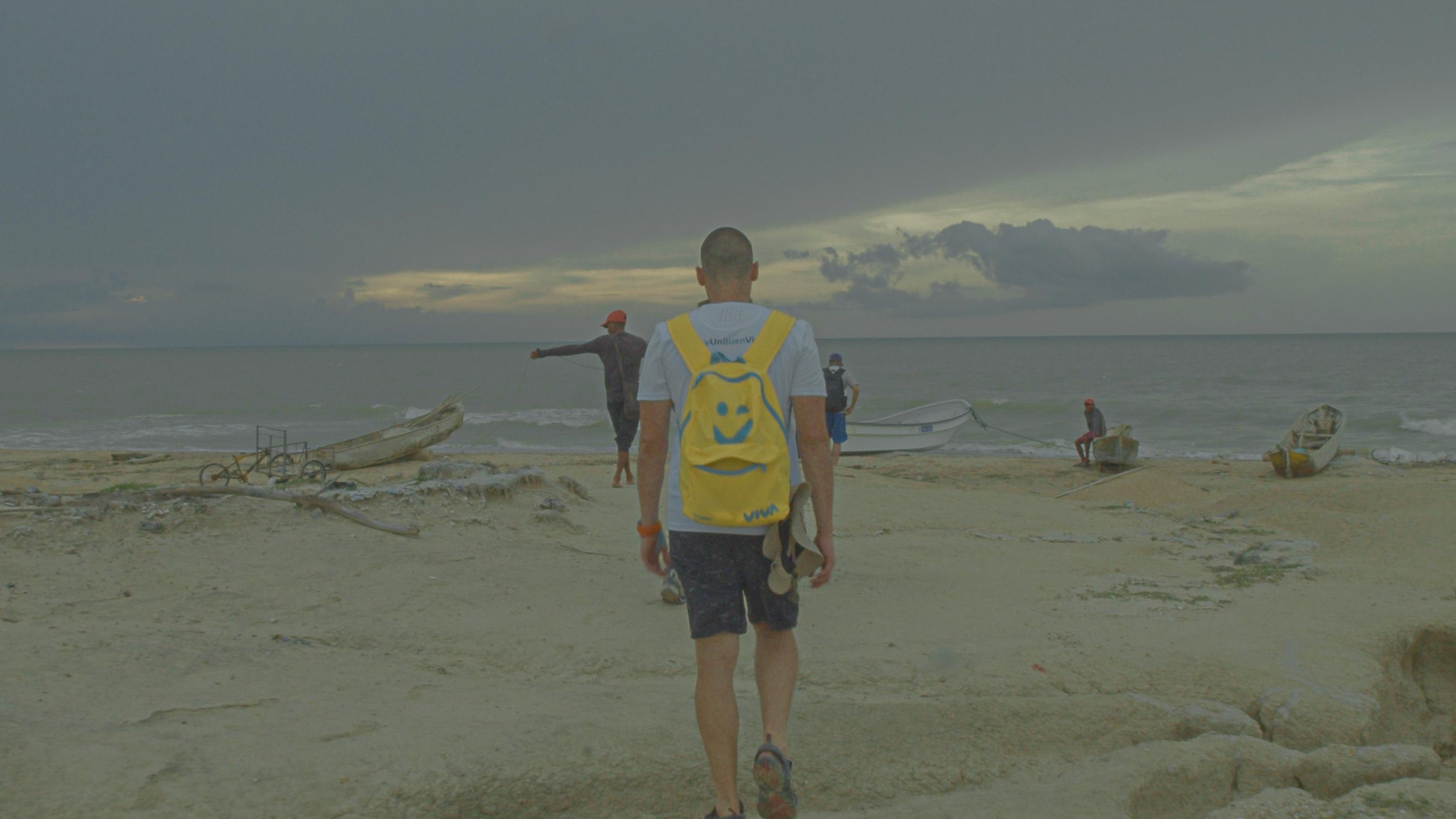 El ganador del Récord Guinness Mauro Salazar conducirá la nueva serie de Viva 'Soy un buen viajero'.