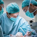 La mujer se sometió a una bichectomía.