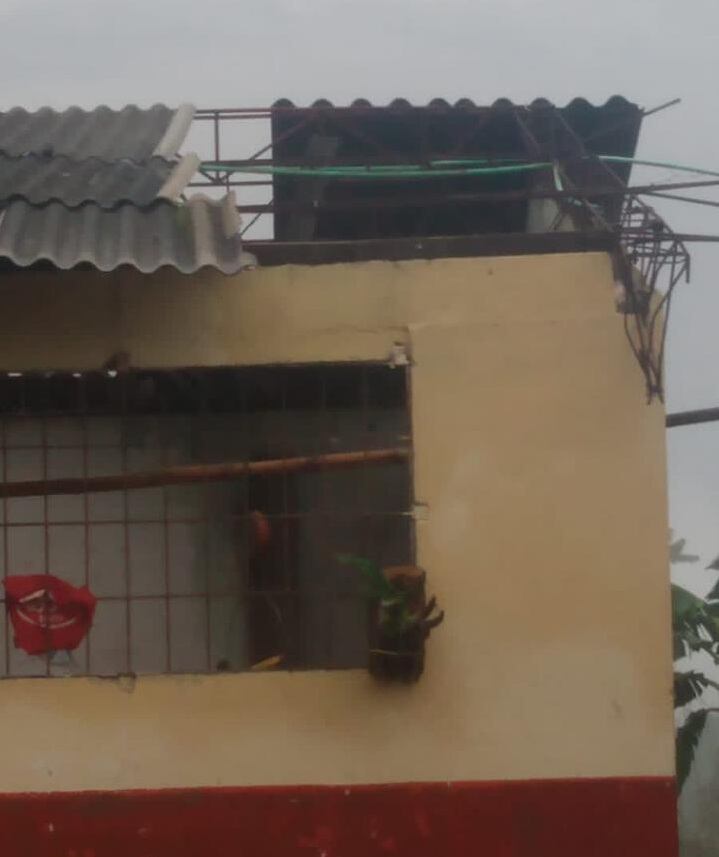 Al lugar acudieron los integrantes del Cuerpo de Bomberos de Neira y el Comité Municipal de Gestión del Riesgo, quienes elaboraron un censo