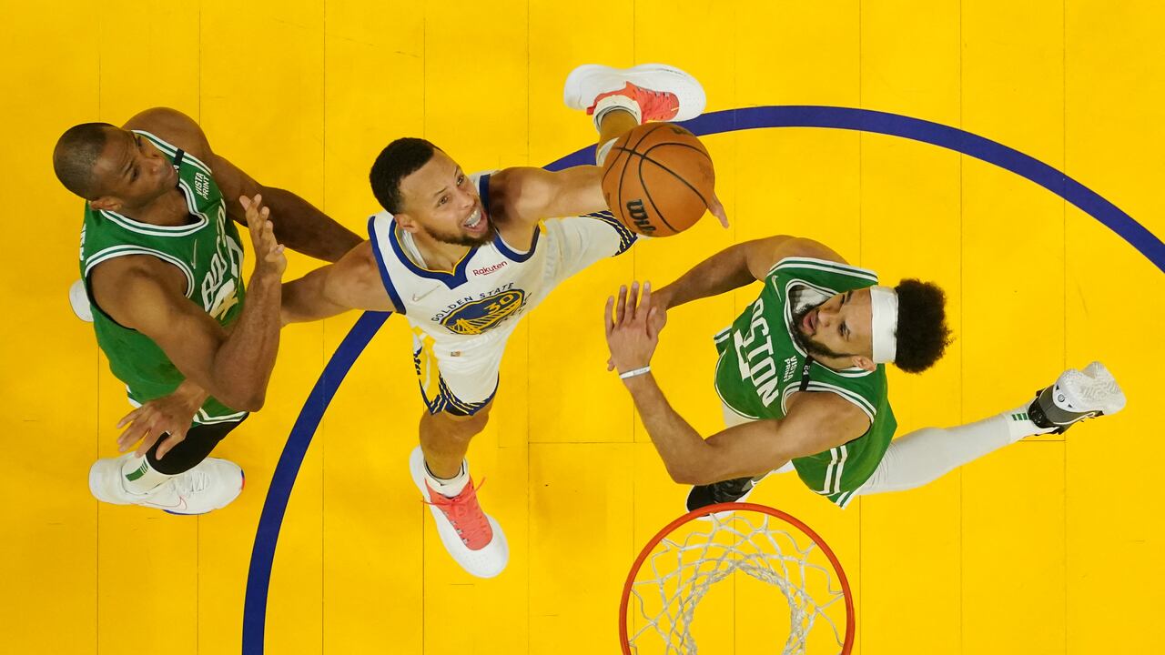 Warriors vs Boston