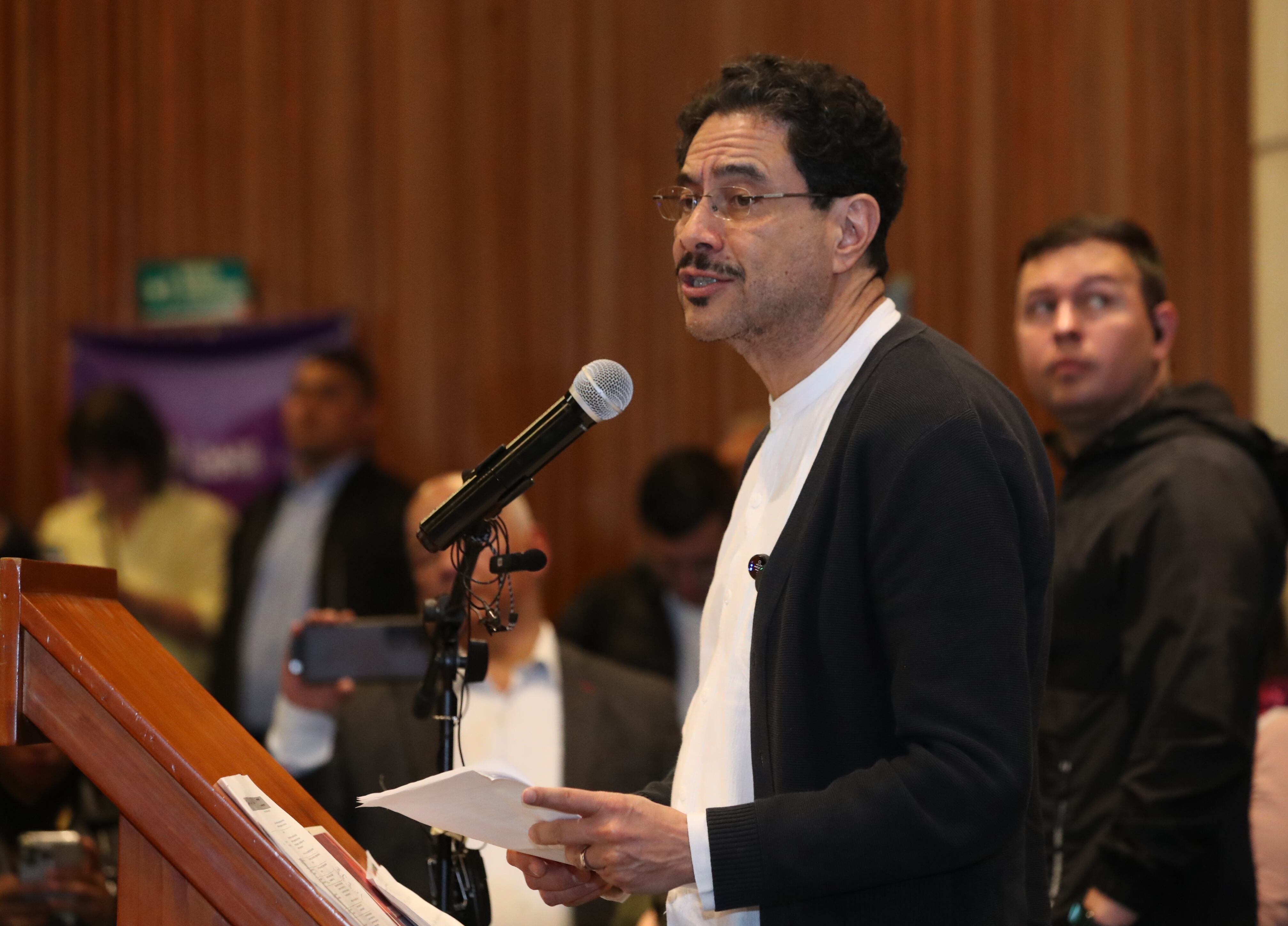 Iván Cepeda, adhesión a la campaña a la presidencia de congresistas y dirigentes.