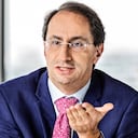 josé manuel restrepo Ministro de Hacienda