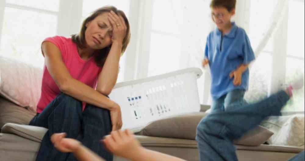 El cuidado de personas aumenta cuando hay personal menor de edad en el hogar.