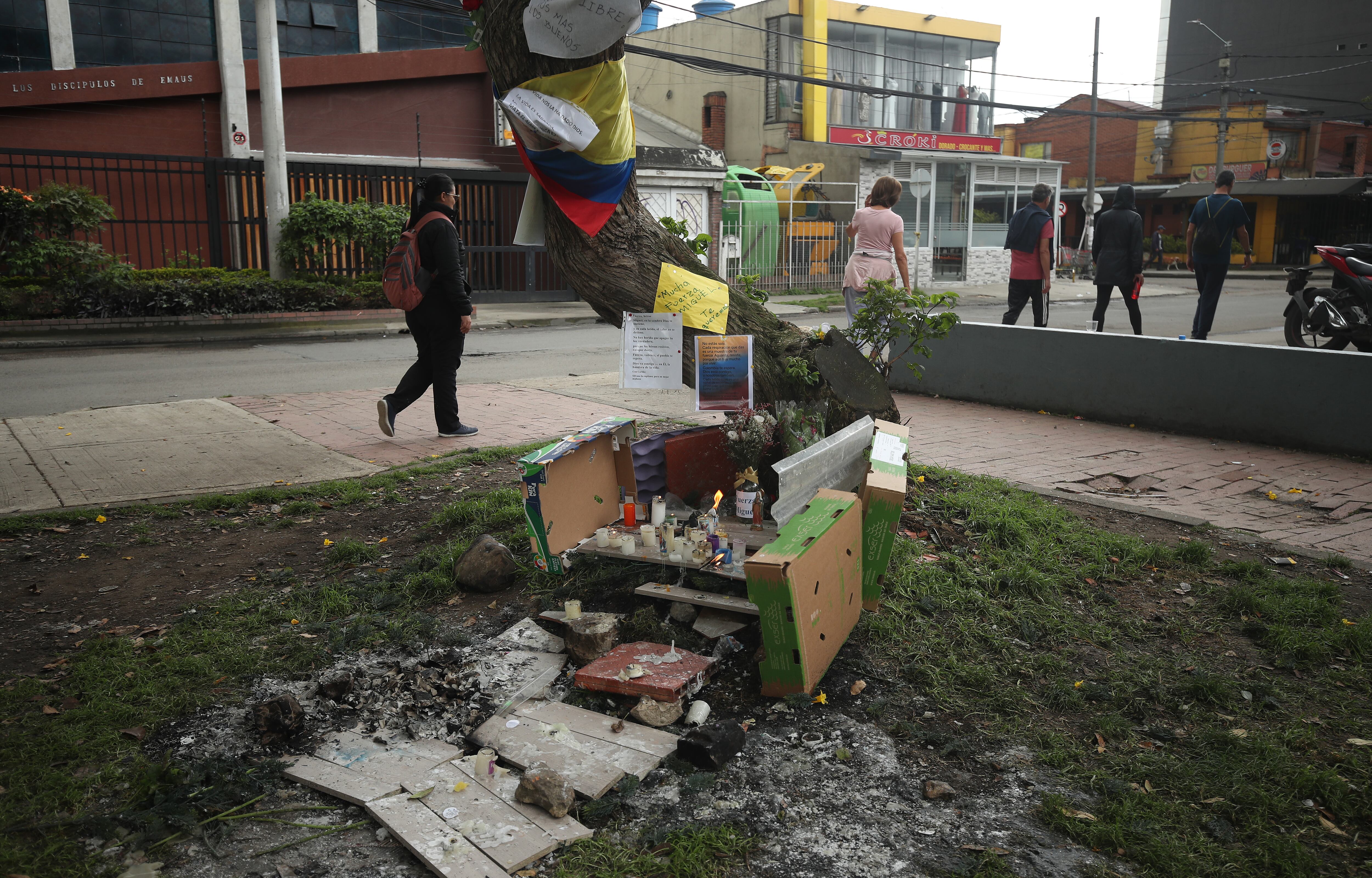Atentado a Miguel Uribe Turbay