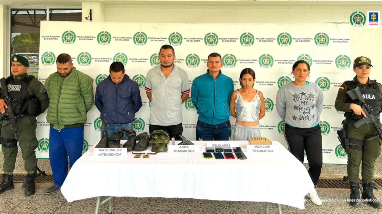 Estas personas fueron capturadas con orden judicial durante cuatro diligencias de registro y allanamiento ordenadas por un fiscal especializado de la Seccional Cauca.
