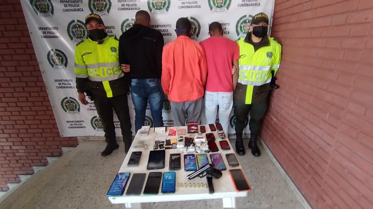 capturan a venezolanos robando en Cundinamarca