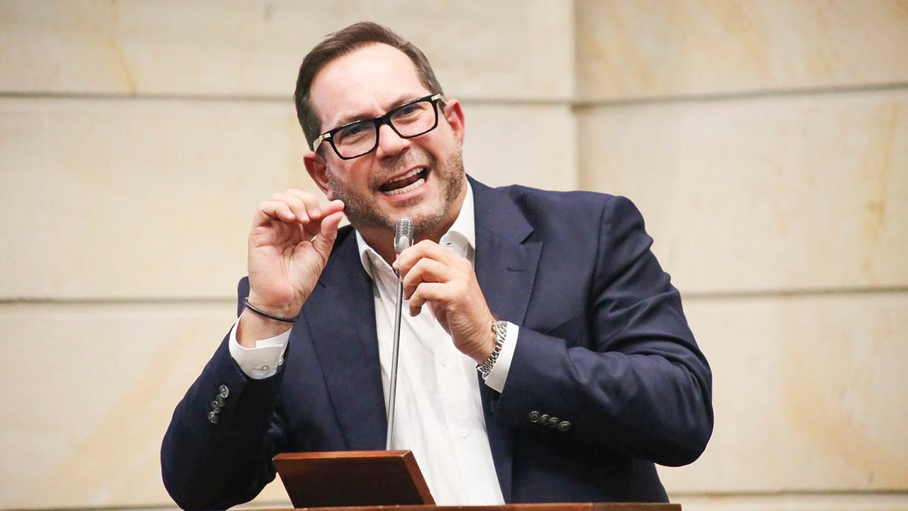 Lidio García, senador del Partido Liberal, presidente del Congreso.