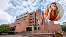 Operadores de la Registraduría Nacional del Estado Civil atienden consultas ciudadanas a través de los Centros de Recepción Telefónica en todo el país.