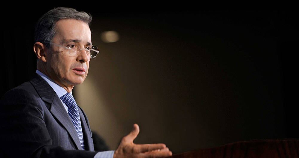 Álvaro Uribe Vélez, senador de la República.