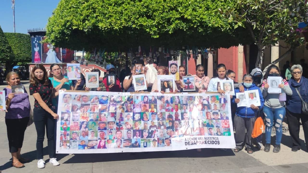 A comienzos de octubre Esmeralda Gallardo, quien también tenía la esperanza (desde el año pasado) de encontrar a su hija Betzabé Alvarado, fue asesinada en Puebla (centro).