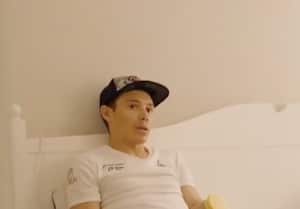 Miguel Ángel López en recuperación después de su caída en el Giro de Italia 2020.