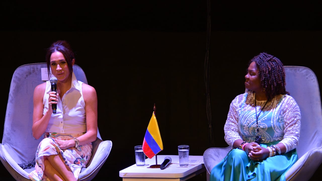 Visita del príncipe Harry y Meghan Markle a Cali, en el teatro Municipal