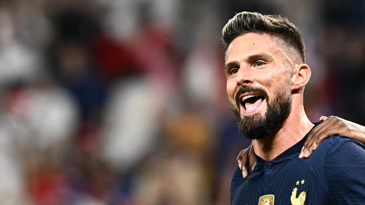 Olivier Giroud igualó al histórico Thierry Henry en la Selección de Francia.