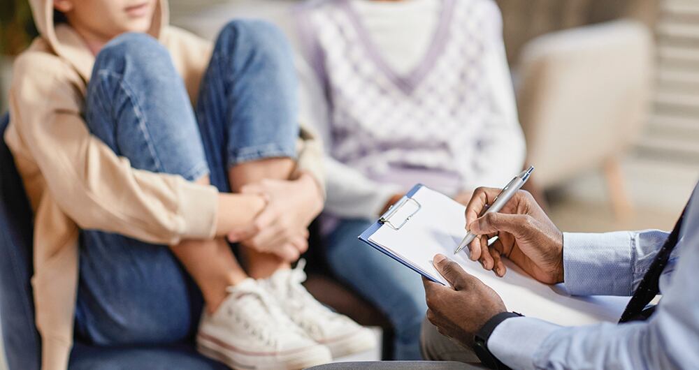 Según Ceinfes, el 50 por ciento de los jóvenes piensa que es una persona que no vale para nada, uno de los indicadores más preocupantes de su más reciente estudio.