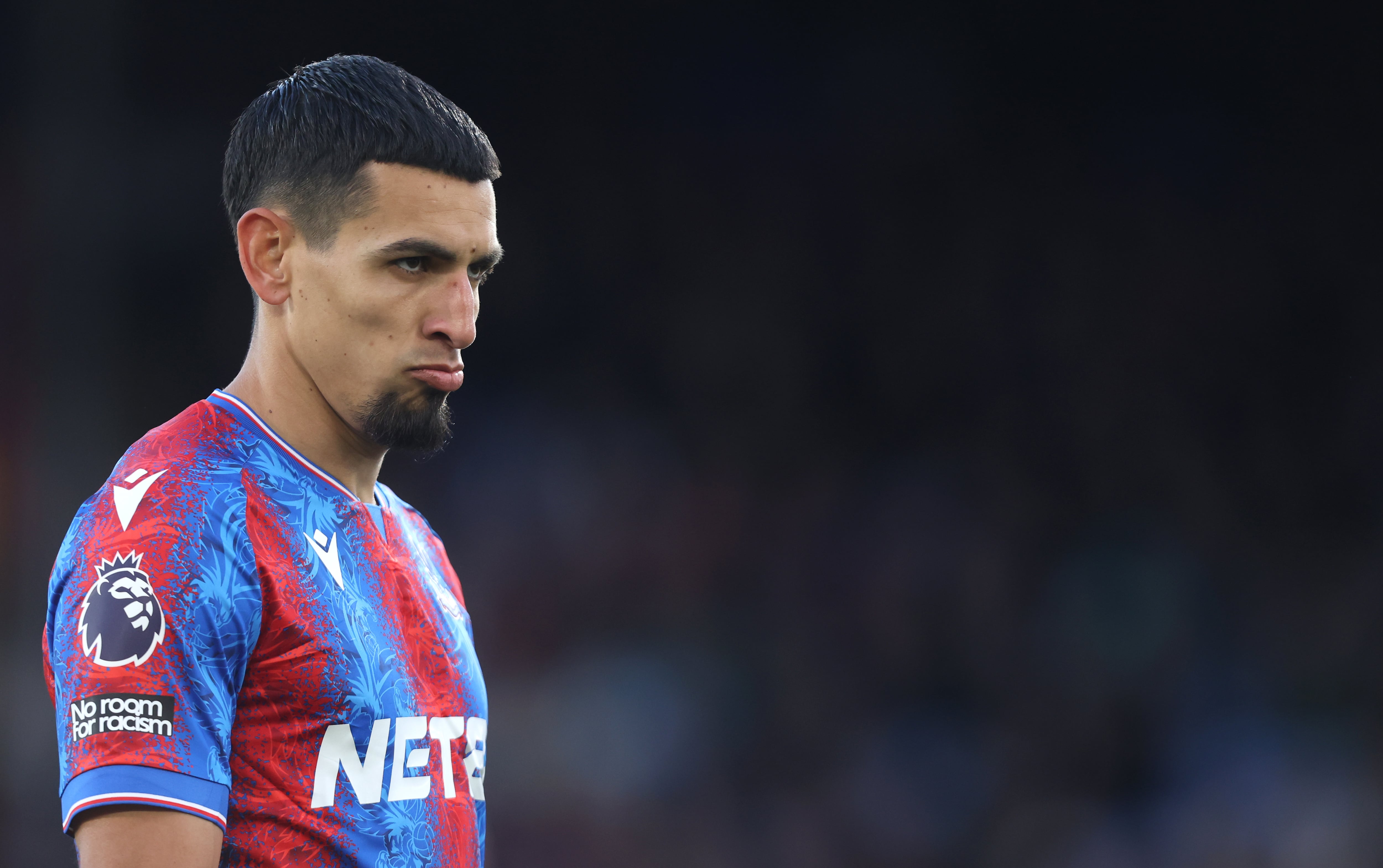LONDON, ENGLAND - MAY 5: Crystal Palace's Daniel Munoz during the Premier League match between Crystal Palace FC and Nottingham Forest FC at Selhurst Park on May 5, 2025 in London, England. (Photo by Rob Newell - CameraSport via Getty Images)